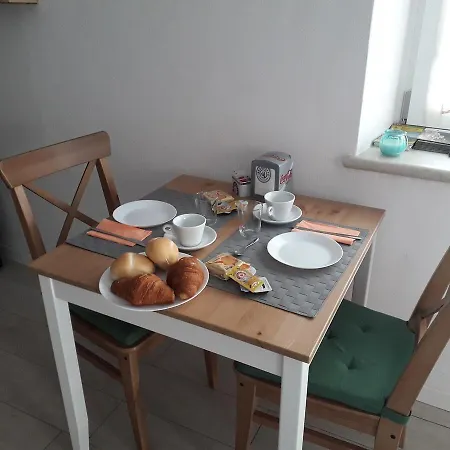 Enantio Oda ve Kahvaltı 3*